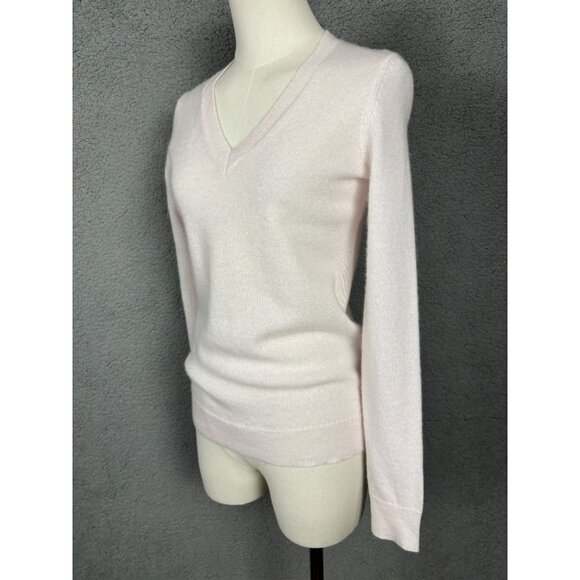 Charter Club 100% Cashmere Women's V-Neck Long-Sleeve Sweater Delicacy XS NWT's - Picture 4 of 8
